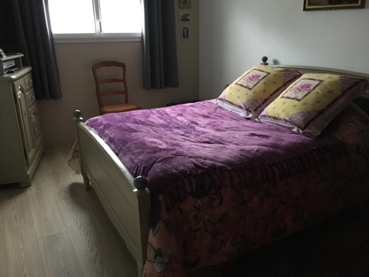 Au Vieux Bourg Apartment Guecelard Ngoại thất bức ảnh